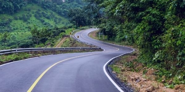 Manejar En Autopistas Urbanas:  La Guía Para Principiantes Y Expertos - avf6xbn